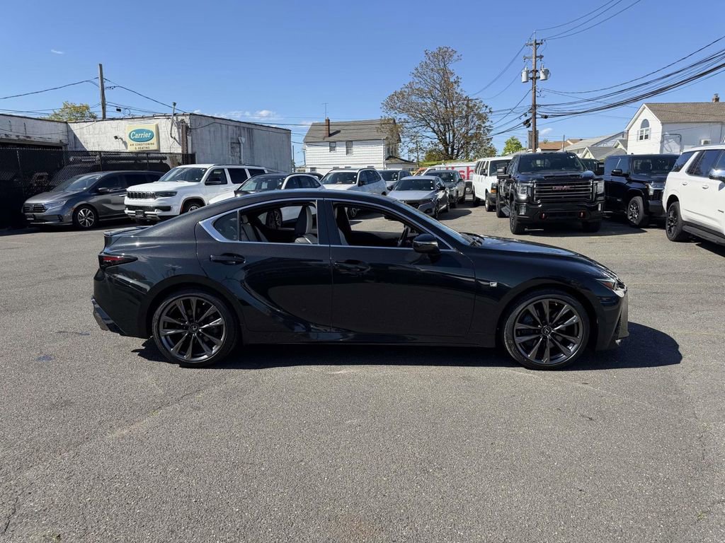 Used 2022 Lexus IS 350 F Sport AWD/4WD image 9