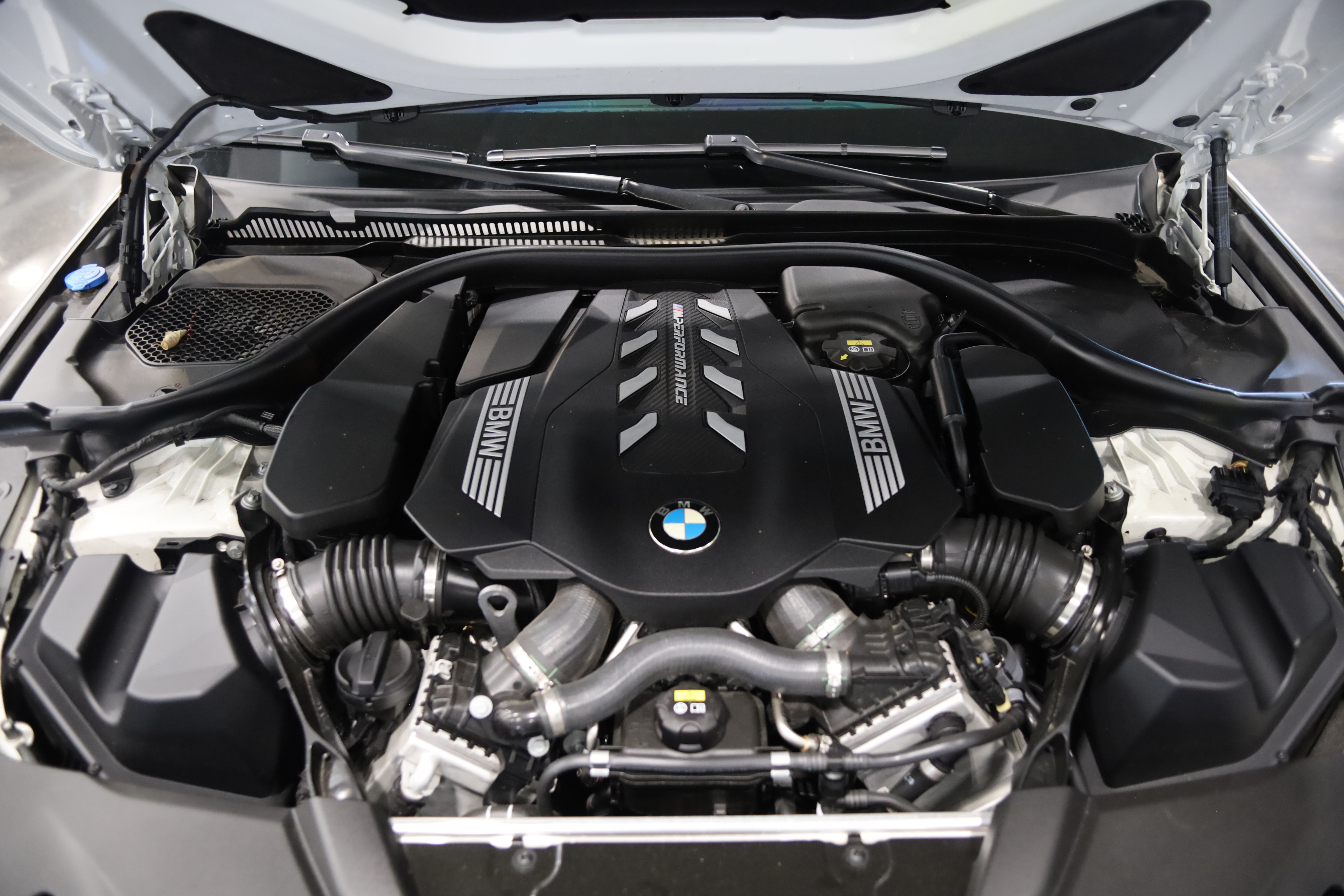 Used 2022 BMW M550i xDrive w/ Premium Package AWD/4WD image 44