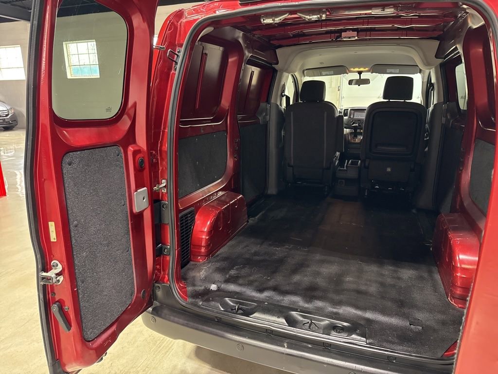 Used 2015 Chevrolet City Express LT w/ Technology Package FWD image 28