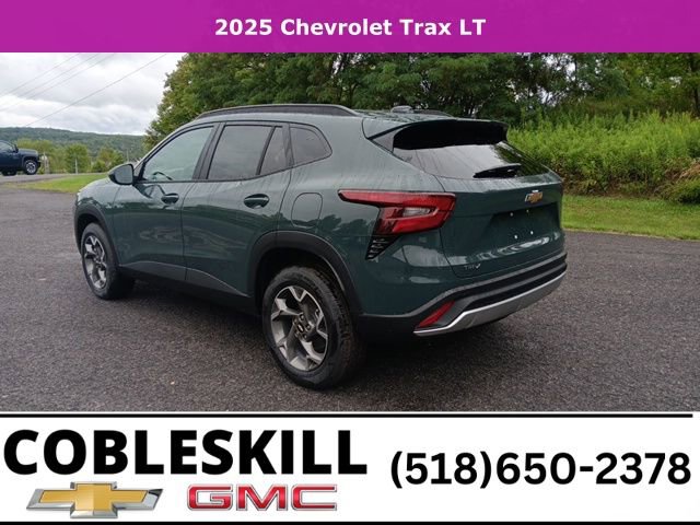 New 2025 Chevrolet Trax LT w/ Driver Confidence Package image 6