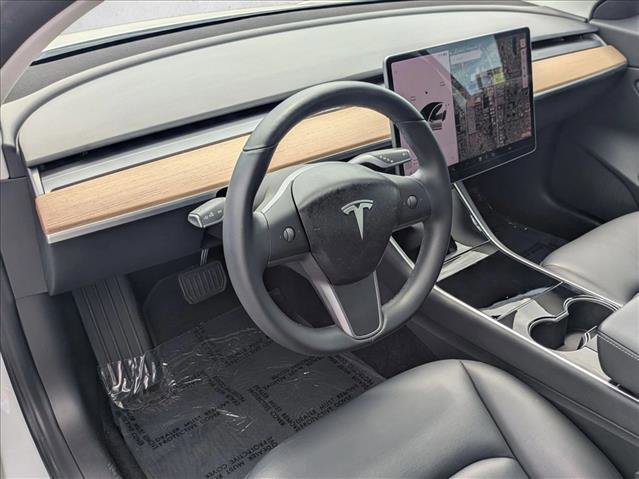 Used 2019 Tesla Model 3 Mid Range RWD image 10