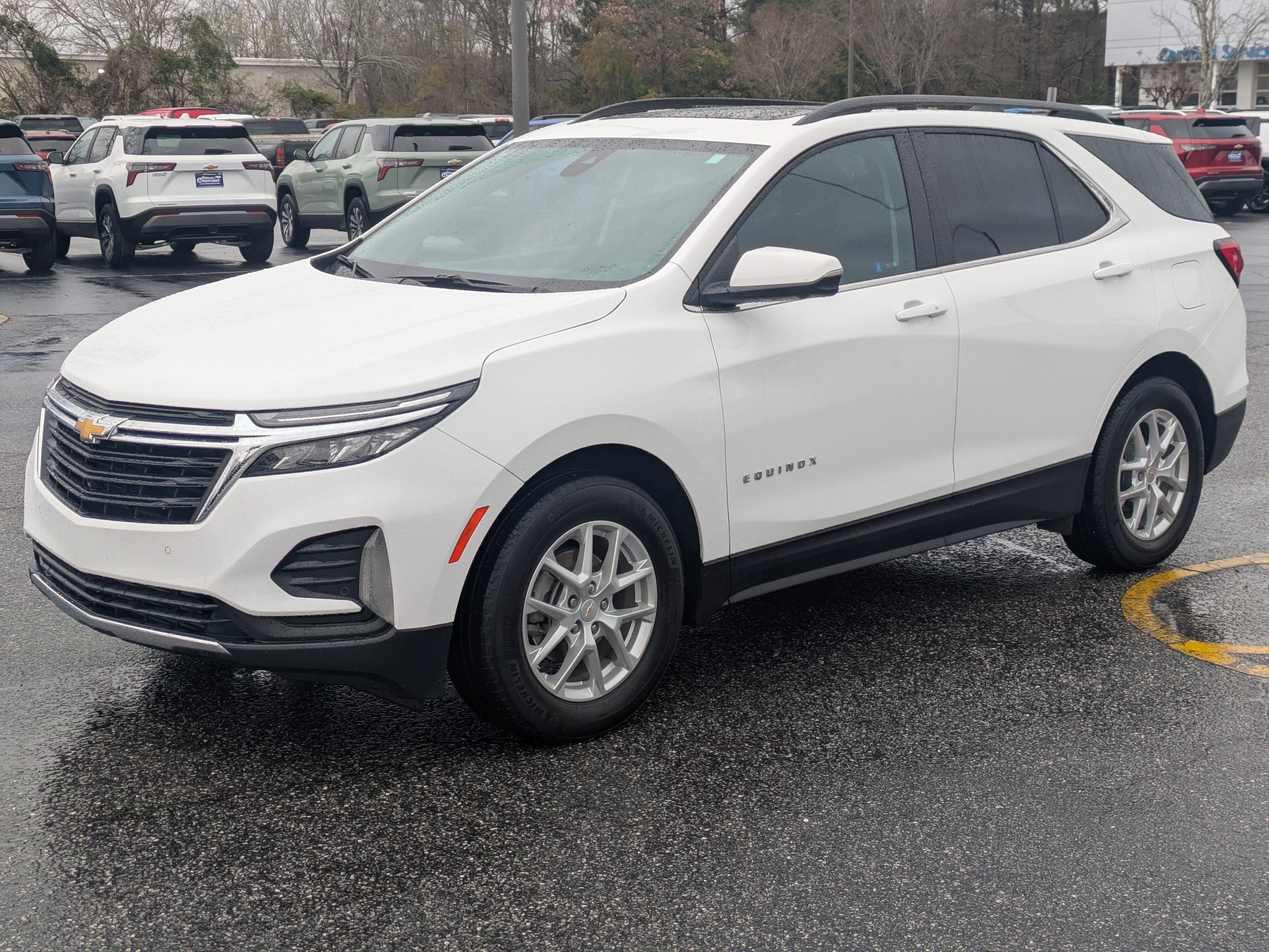 Used 2024 Chevrolet Equinox LT image 8