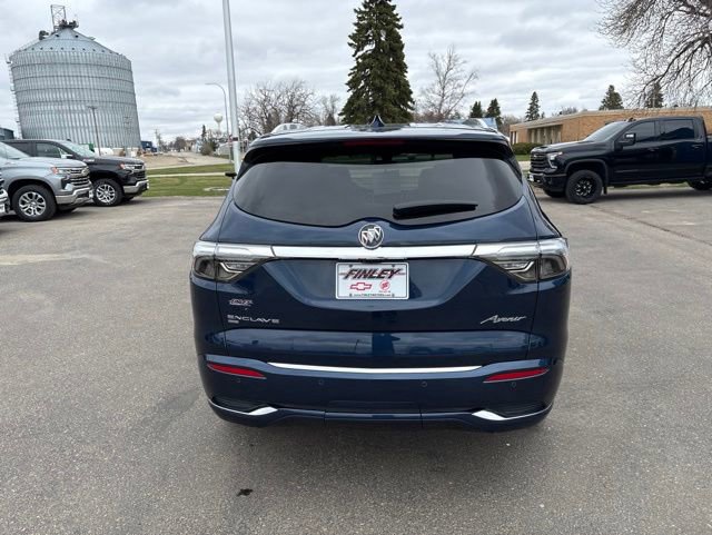 Used 2022 Buick Enclave Avenir w/ Avenir Technology Package AWD/4WD image 7