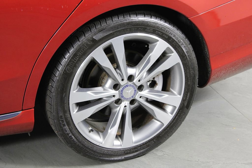 Used 2016 Mercedes-Benz C 300 Sedan image 12