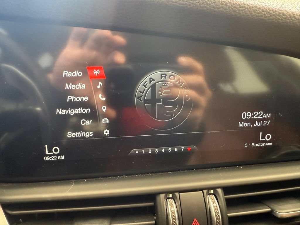 Used 2019 Alfa Romeo Giulia Ti Sport w/ Quick Order Package 22U Sport RWD image 21