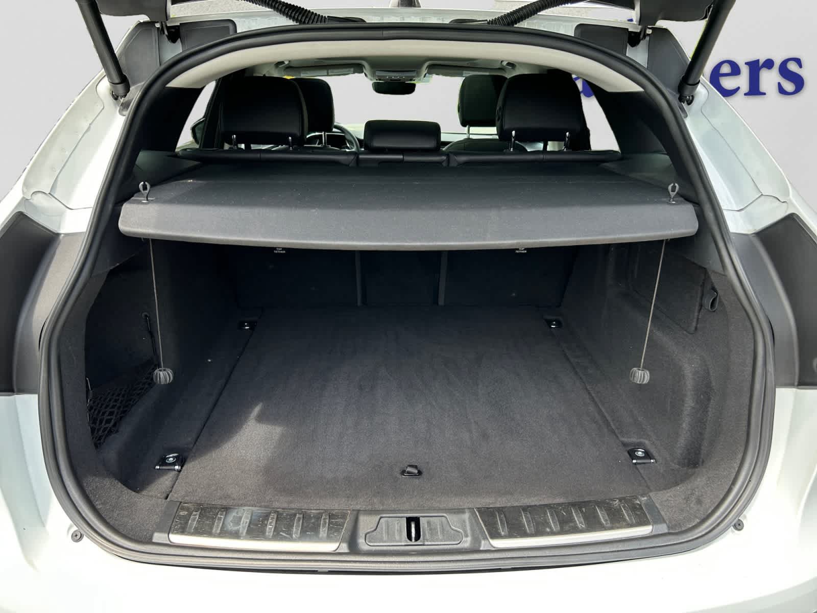 Certified 2023 Jaguar F-PACE AWD/4WD image 8