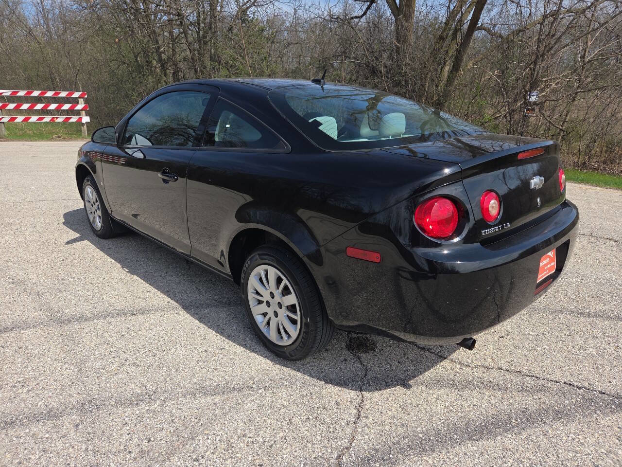 Used 2009 Chevrolet Cobalt LS FWD image 6