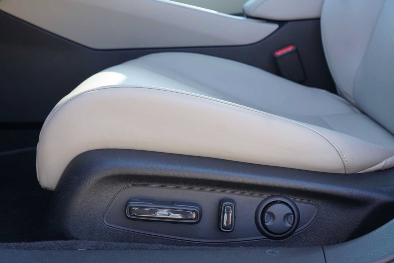 Used 2024 Honda Accord EX-L image 19