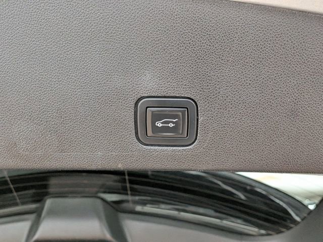 Used 2020 Cadillac XT6 Premium Luxury image 23