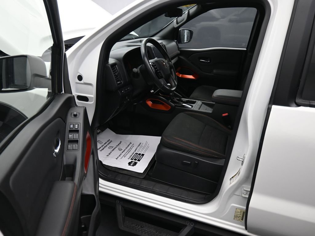 Used 2023 Nissan Frontier PRO-4X w/ Pro Convenience Package image 15