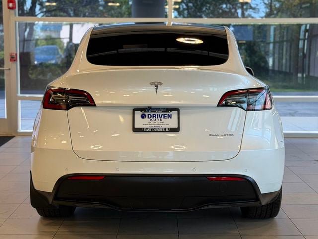 Used 2022 Tesla Model Y Long Range AWD/4WD image 10