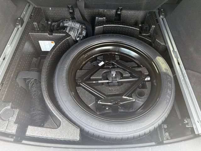 Certified 2025 Cadillac XT5 Sportv w/ Technology Package AWD/4WD image 14
