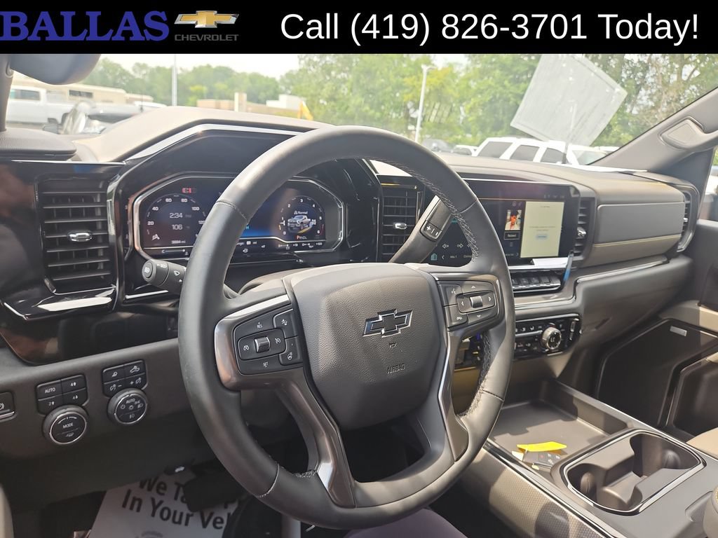 Certified 2025 Chevrolet Silverado 2500 ZR2 AWD/4WD image 13