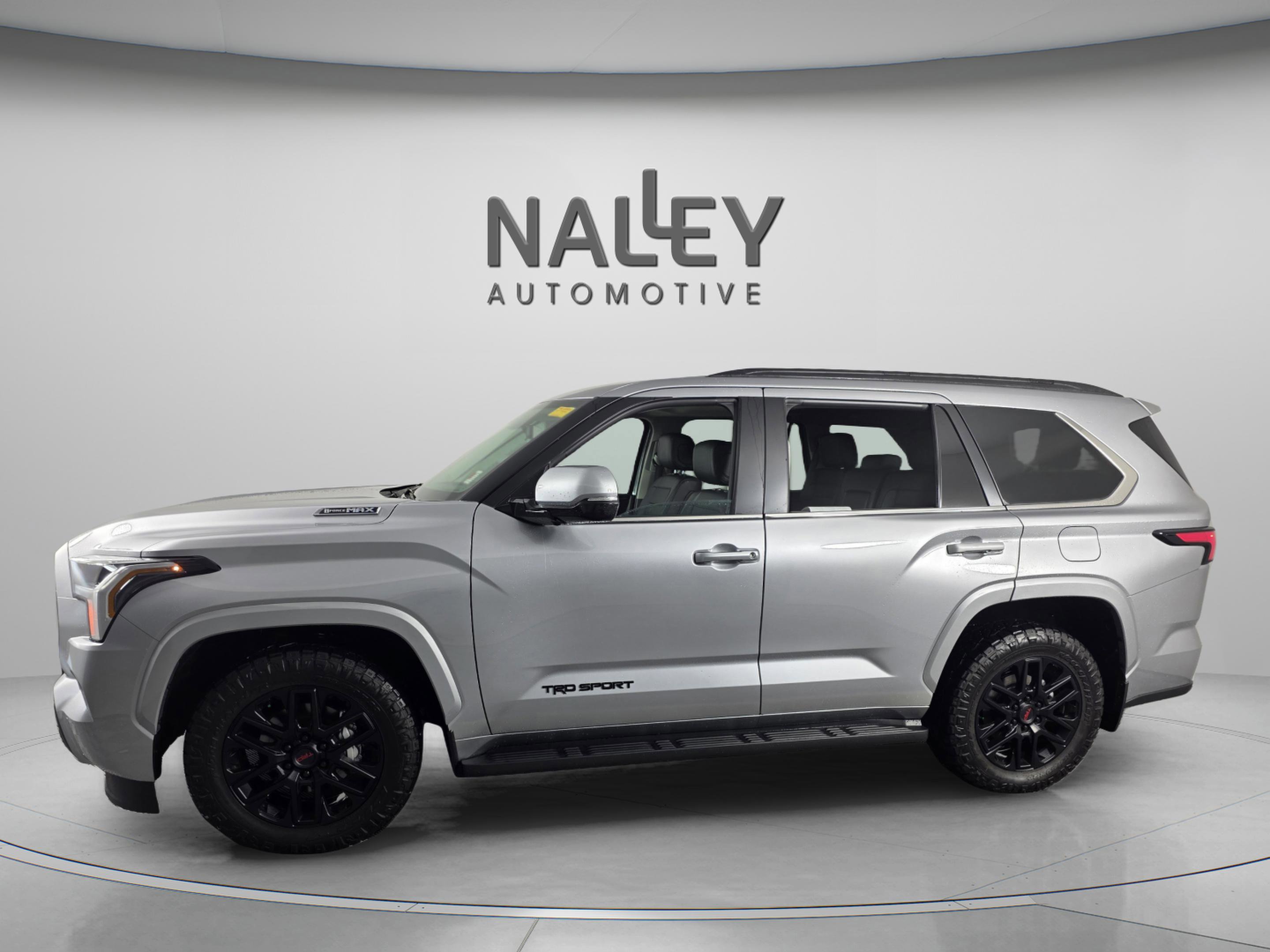 Used 2024 Toyota Sequoia SR5 image 2