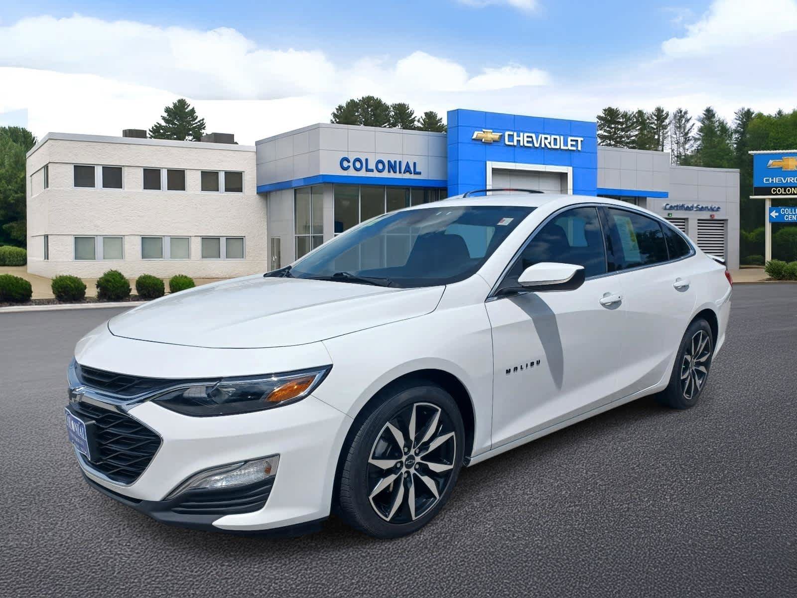 Used 2023 Chevrolet Malibu RS FWD image 1