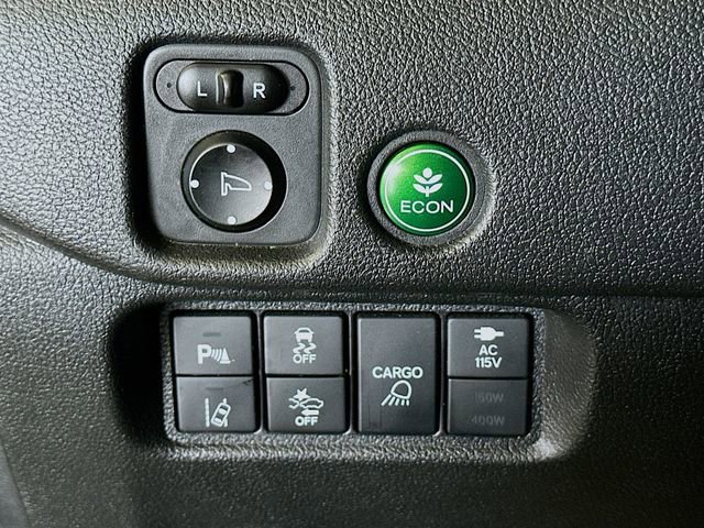 Used 2017 Honda Ridgeline Black Edition image 11