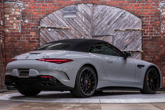 Used 2023 Mercedes-Benz SL 63 AMG 4MATIC image 19