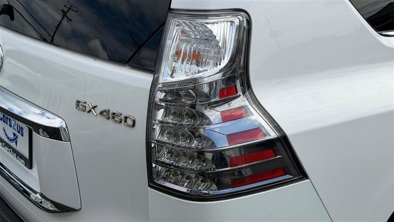 Used 2019 Lexus GX 460 Premium w/ Premium Package AWD/4WD image 13