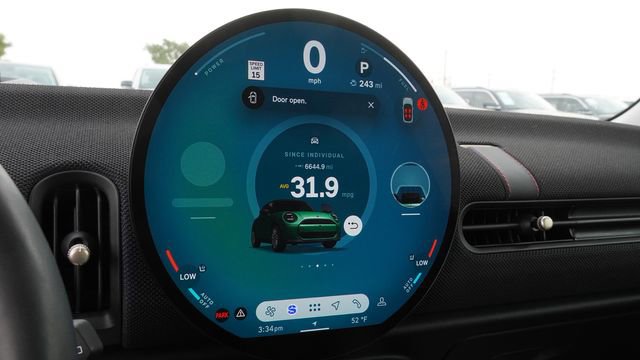 Used 2025 MINI Cooper S image 18