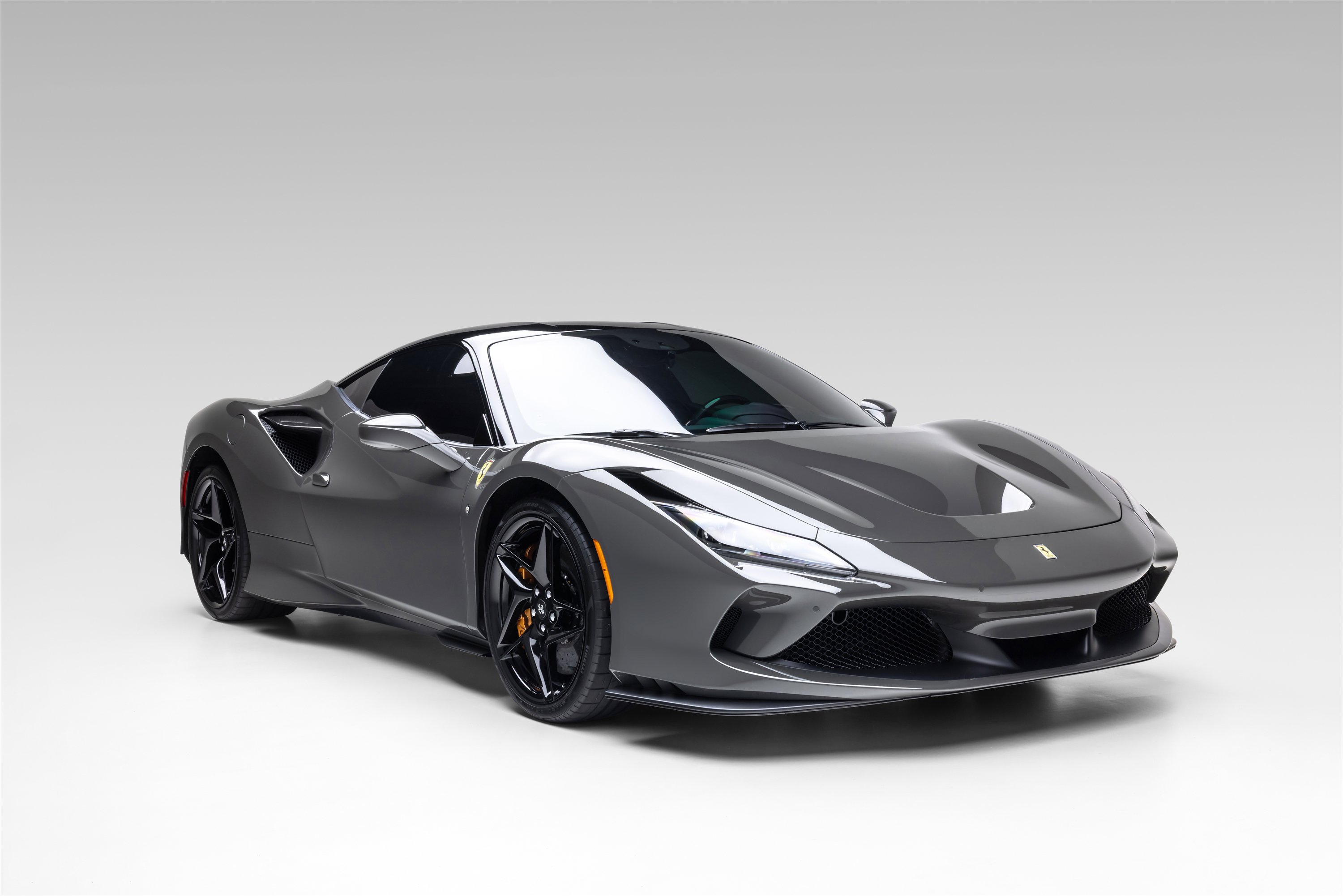Certified 2022 Ferrari F8 Tributo RWD image 12