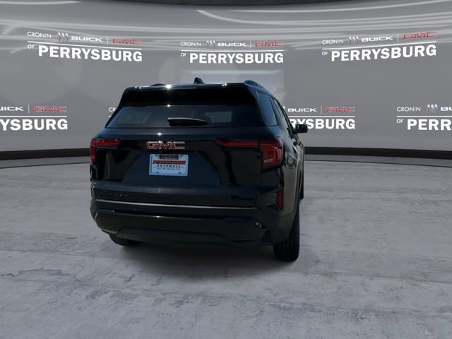 Used 2025 GMC Terrain Elevation w/ Elevation Premium Package FWD image 7