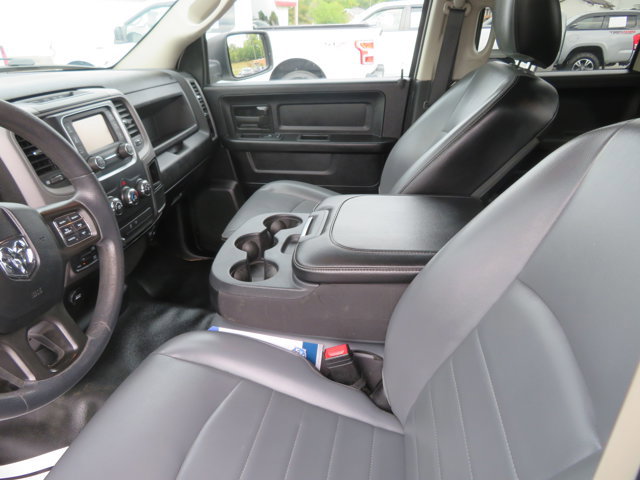 Used 2022 RAM 1500 Tradesman w/ Chrome Appearance Group image 13