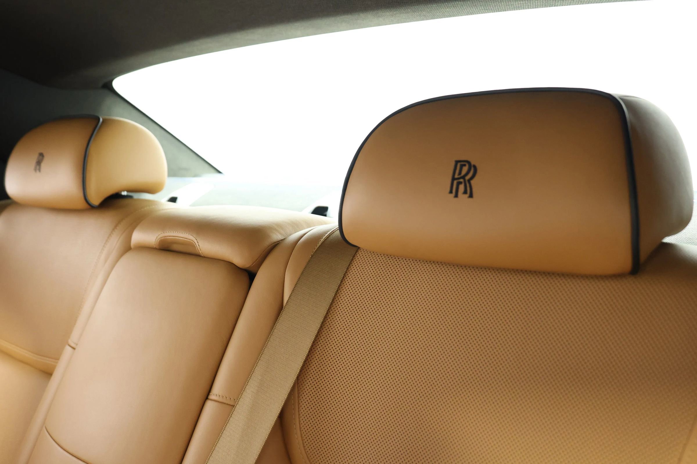 Used 2017 Rolls-Royce Ghost image 50