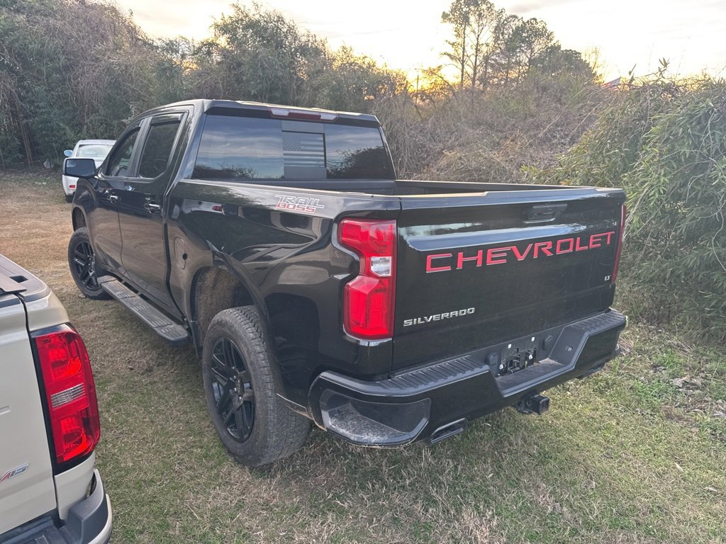 Used 2023 Chevrolet Silverado 1500 LT Trail Boss w/ Convenience Package II image 5