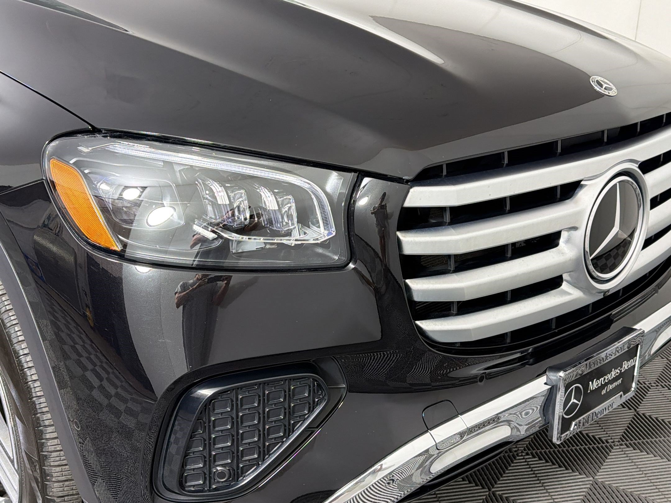 Certified 2024 Mercedes-Benz GLS 450 4MATIC image 12