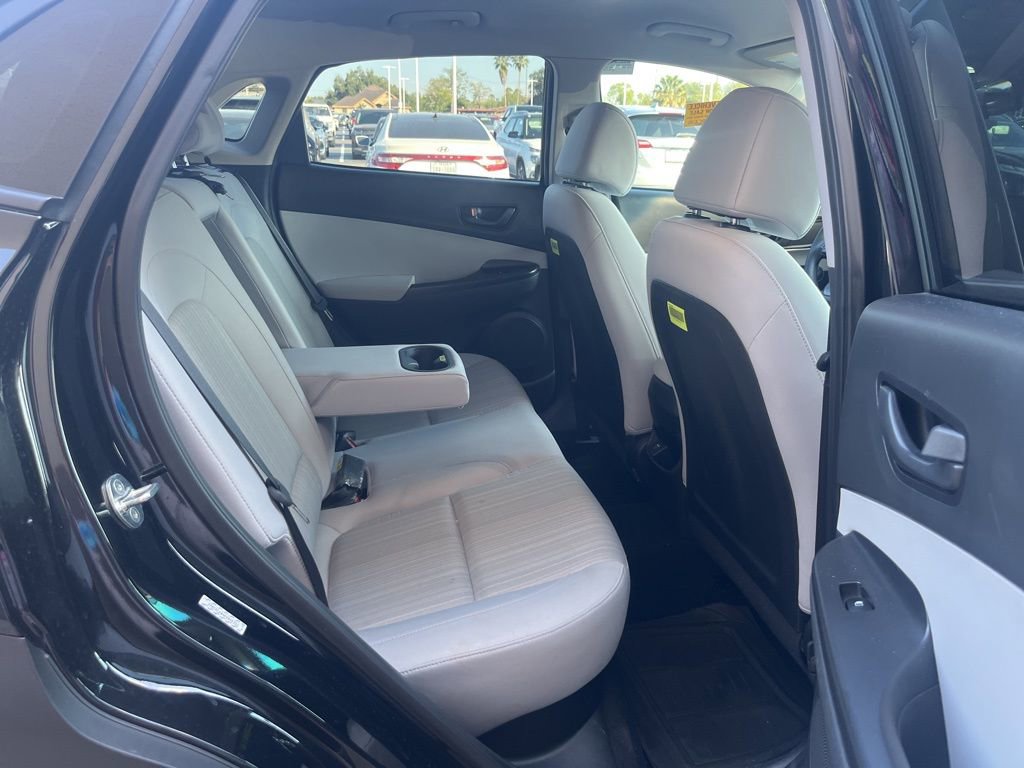Used 2023 Hyundai Kona SEL image 20