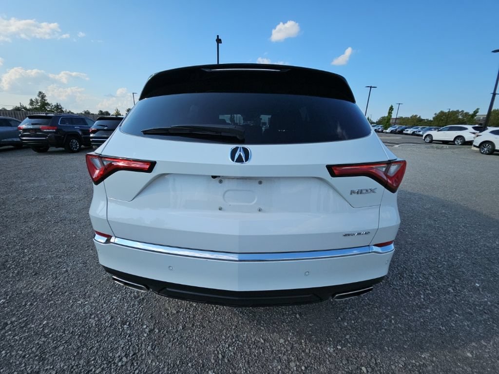 Used 2024 Acura MDX w/ Advance Package AWD/4WD image 17