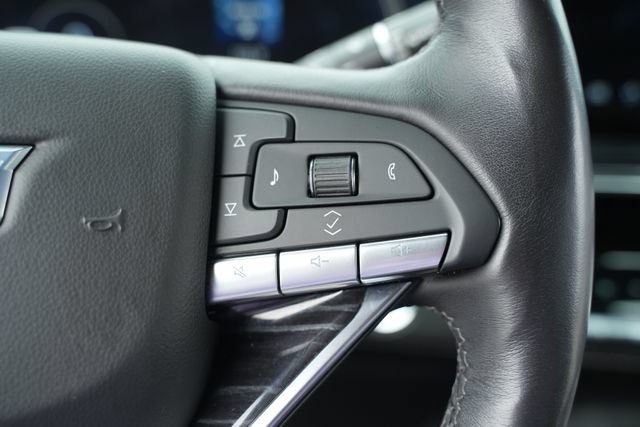 Used 2022 Cadillac Escalade ESV Sport w/ Touring Package AWD/4WD image 35