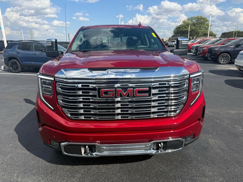Used 2024 GMC Sierra 1500 Denali w/ Denali Reserve Package image 8