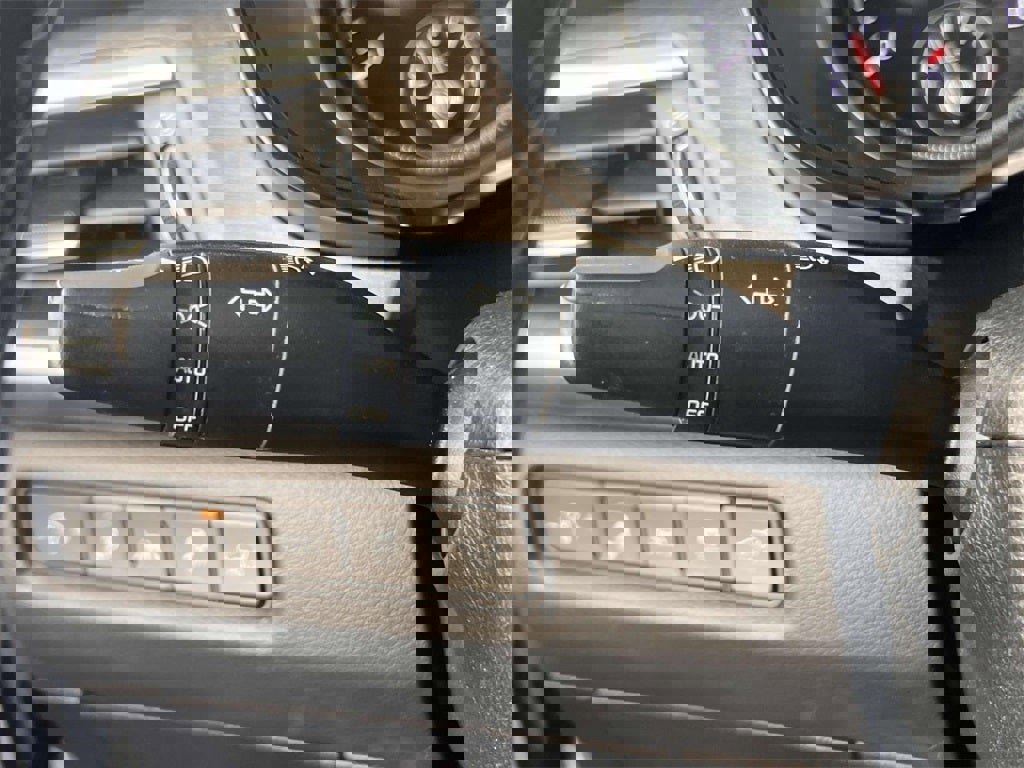 Used 2022 Kia Telluride EX w/ EX Premium Package image 25