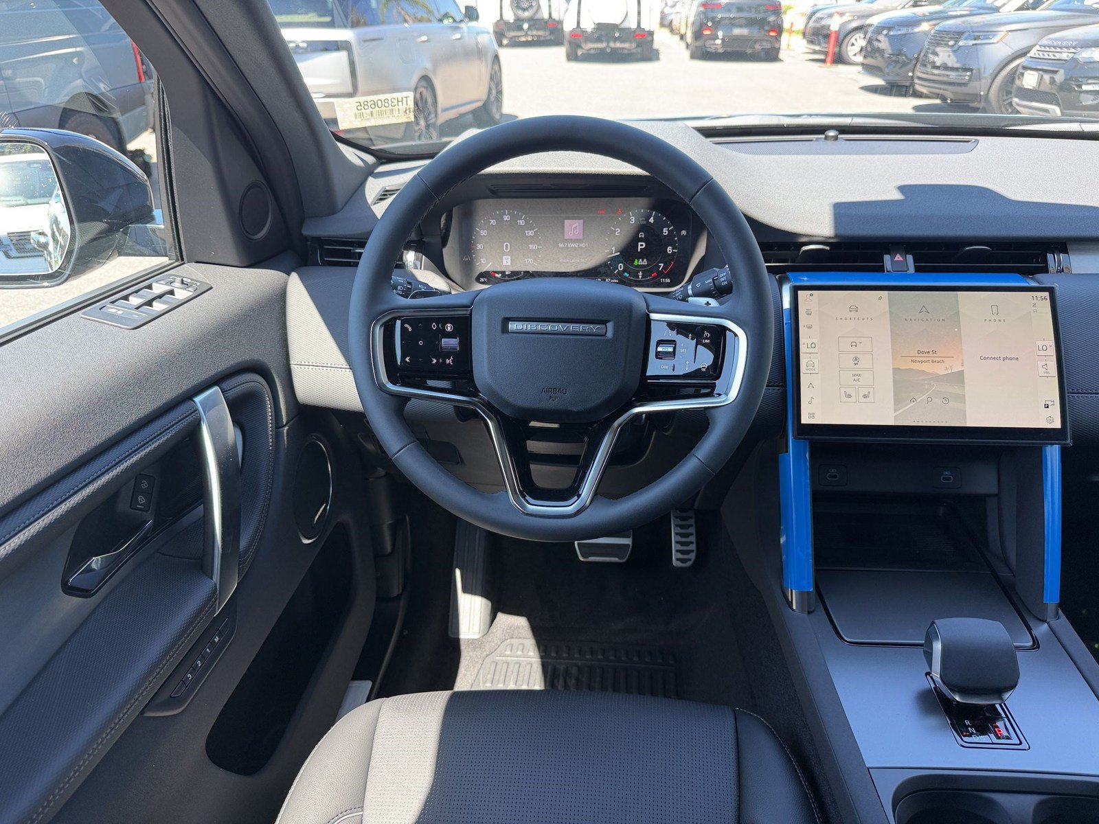 New 2026 Land Rover Discovery Sport Landmark AWD/4WD image 29