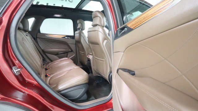 Used 2015 Lincoln MKC FWD w/ Equipment Group 102A Reserve image 11