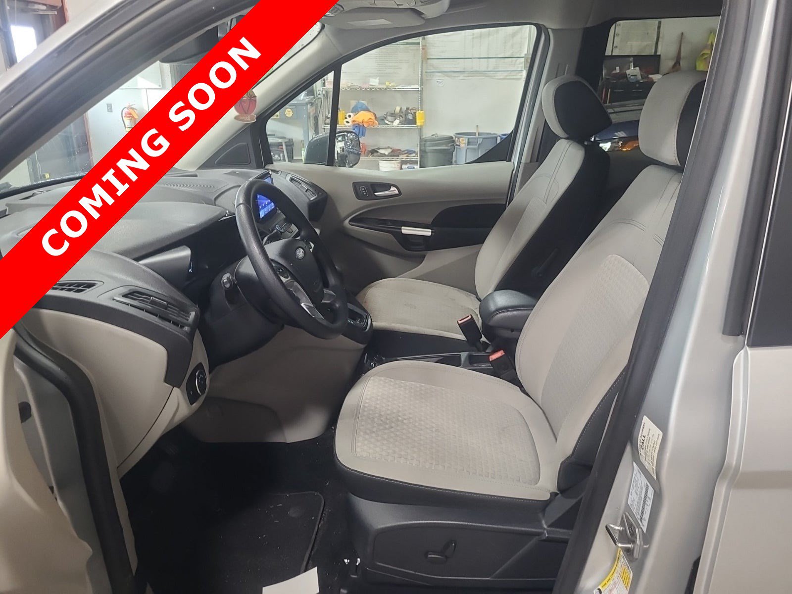 Used 2022 Ford Transit Connect XLT FWD image 6