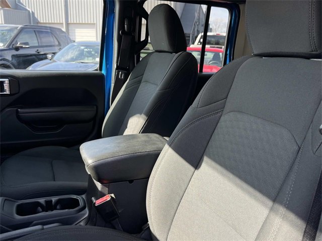 Used 2021 Jeep Wrangler Unlimited Sport image 22