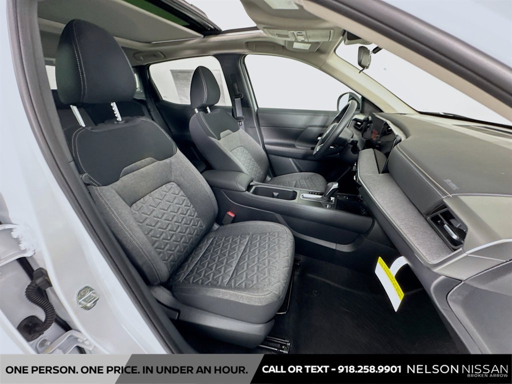 New 2026 Nissan Kicks SV w/ SV Premium Package FWD image 26