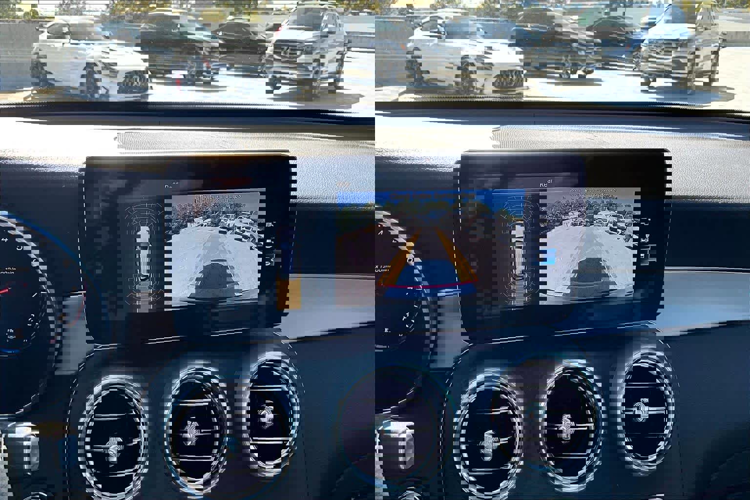 Used 2022 Mercedes-Benz GLC 300 w/ Premium Package Lite image 24