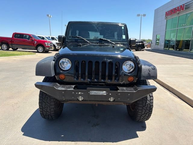 Used 2012 Jeep Wrangler Unlimited Rubicon w/ Dual Top Group AWD/4WD image 2