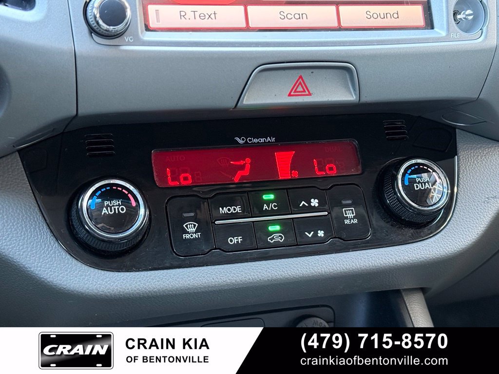 Used 2011 Kia Sportage EX w/ Premium Pkg w/Leather Seats FWD image 17