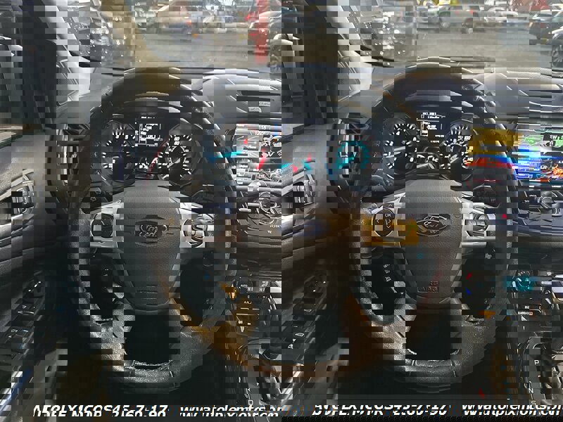 Used 2015 Ford Escape Titanium image 13