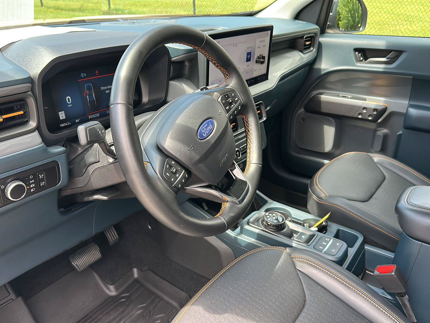 Certified 2025 Ford Maverick Tremor AWD/4WD image 10