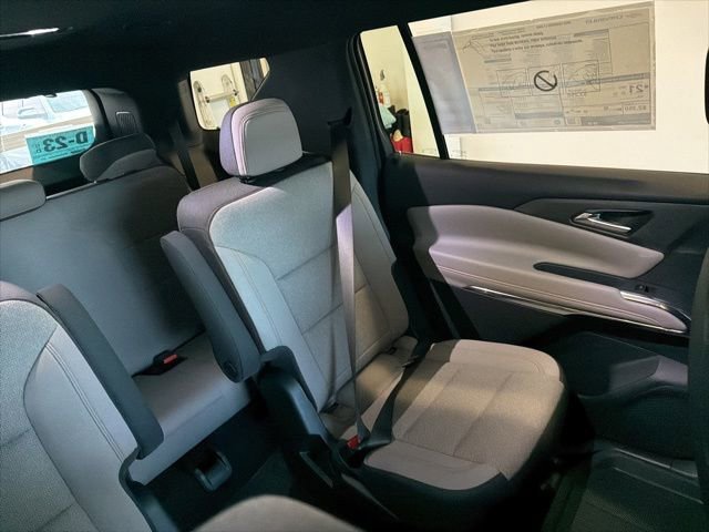 New 2026 Chevrolet Traverse LT image 29