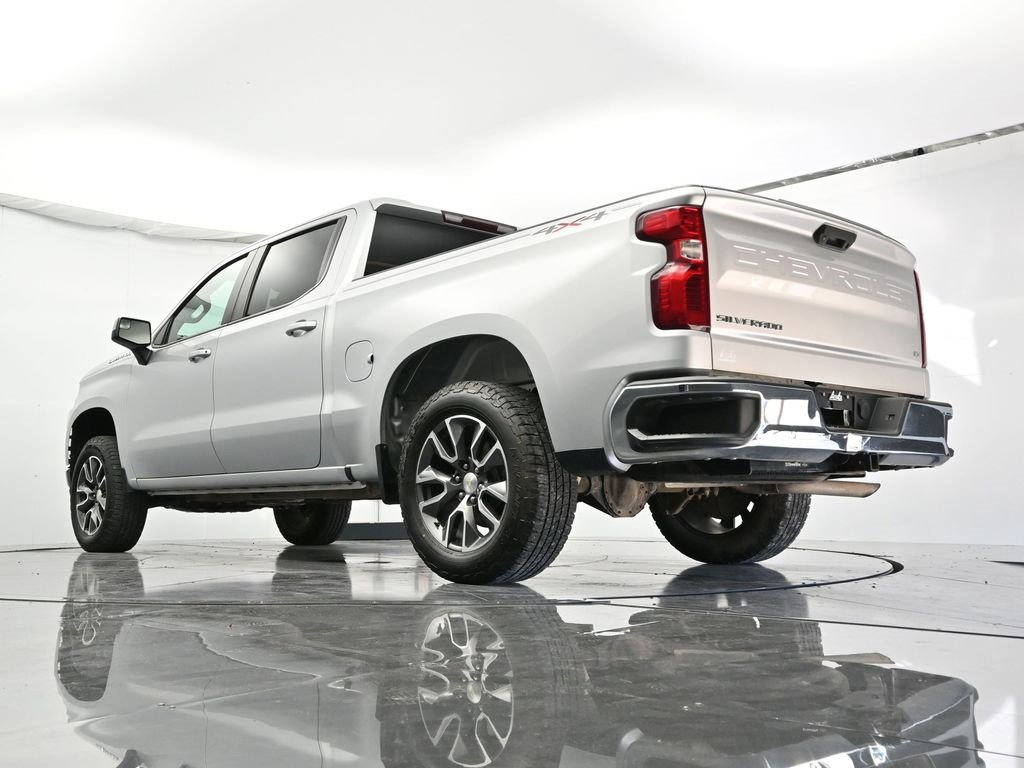 Used 2020 Chevrolet Silverado 1500 LT image 39