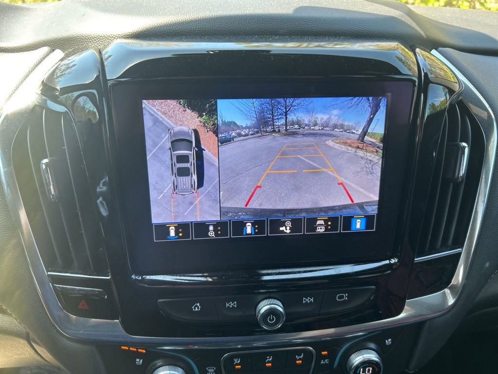 Certified 2023 Chevrolet Traverse Premier image 32