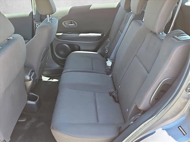 Used 2016 Honda HR-V LX image 18