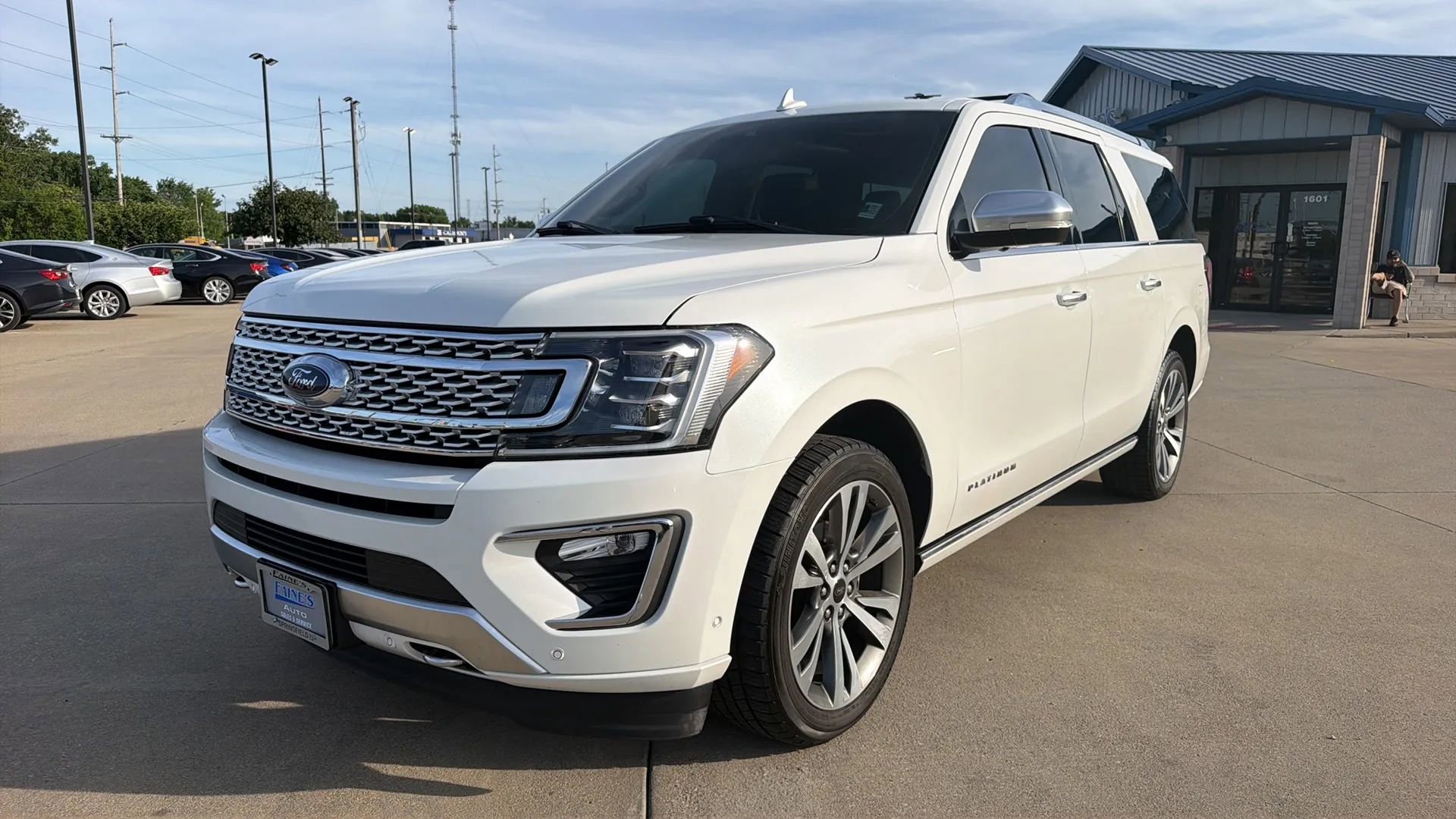 Used 2020 Ford Expedition Max Platinum AWD/4WD image 3