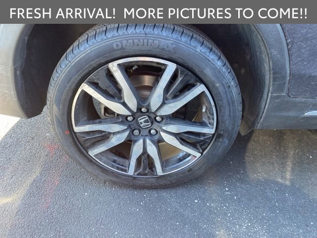 Used 2019 Honda Pilot Touring image 8